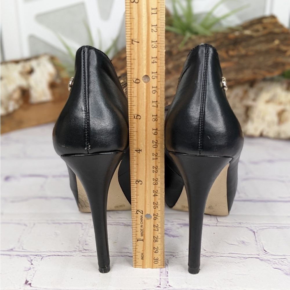 BCBGeneration Gisel2 Platform Pump - Picture 5 of 13